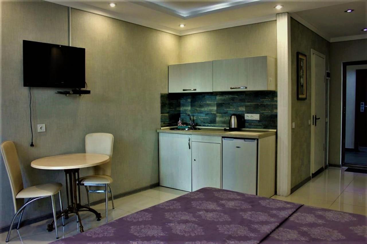 Orbi Lux Apartment バトゥーミ エクステリア 写真